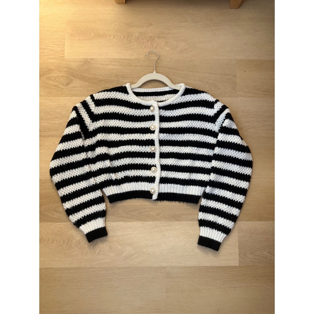 Women's Button‎ Striped Crop Cardigan Sweater Black and White